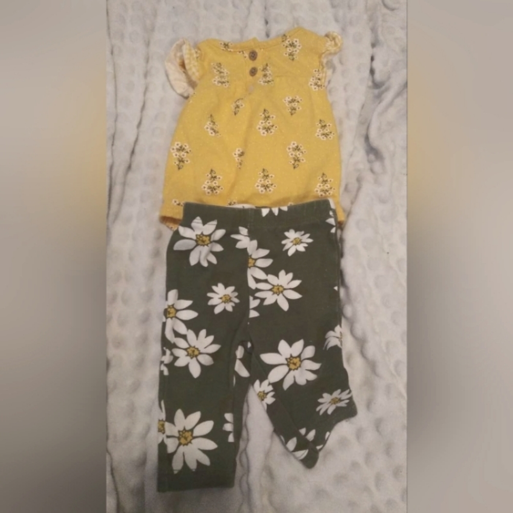 Carters 2- piece set